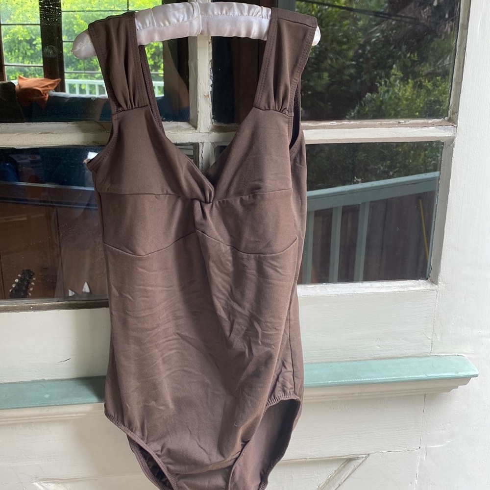 Danskin Leotard, Size Medium, Perfect Condition